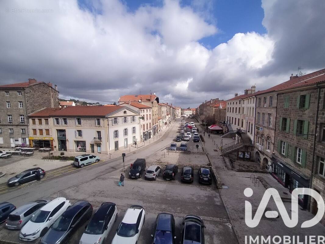 Photo 1 - Appartement à SAINT-BONNET-LE-CHATEAU
