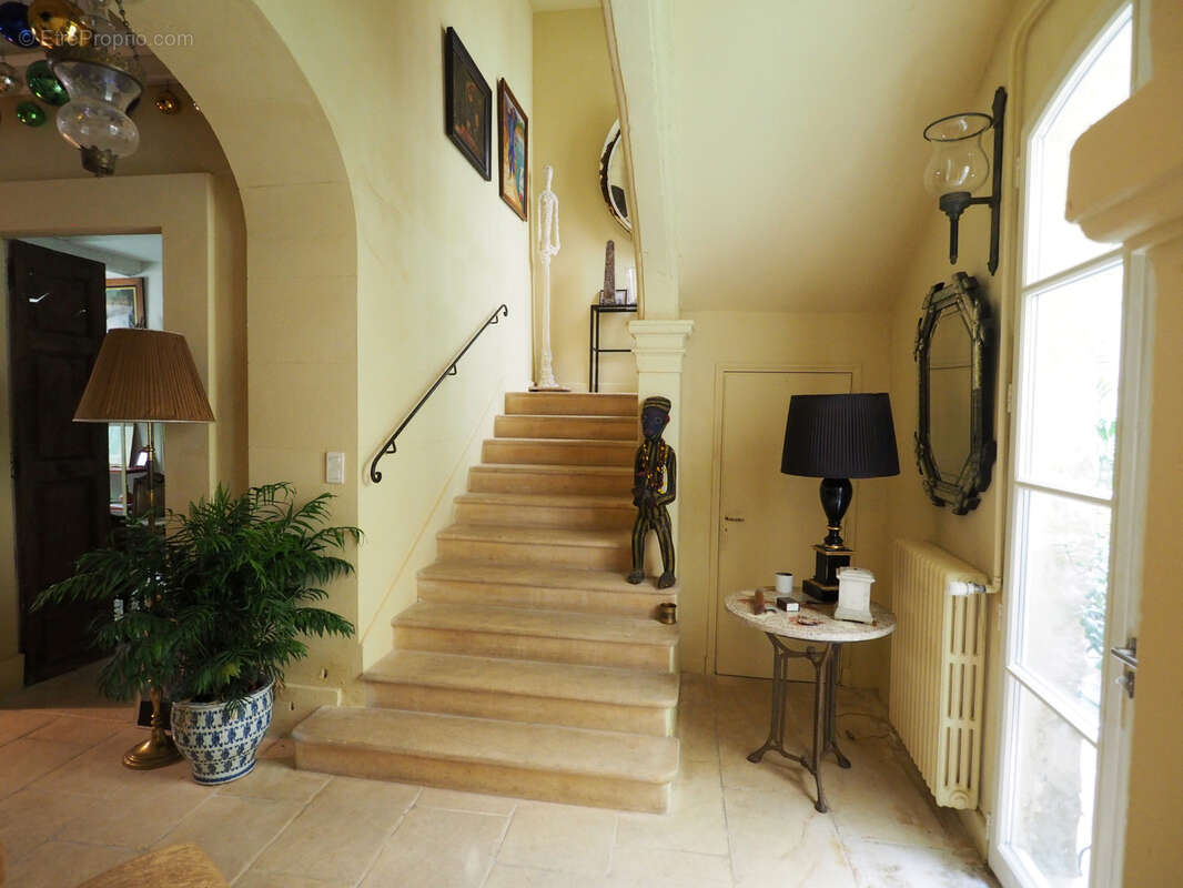 Hotel Particulier Arles centre-ville - photo 9