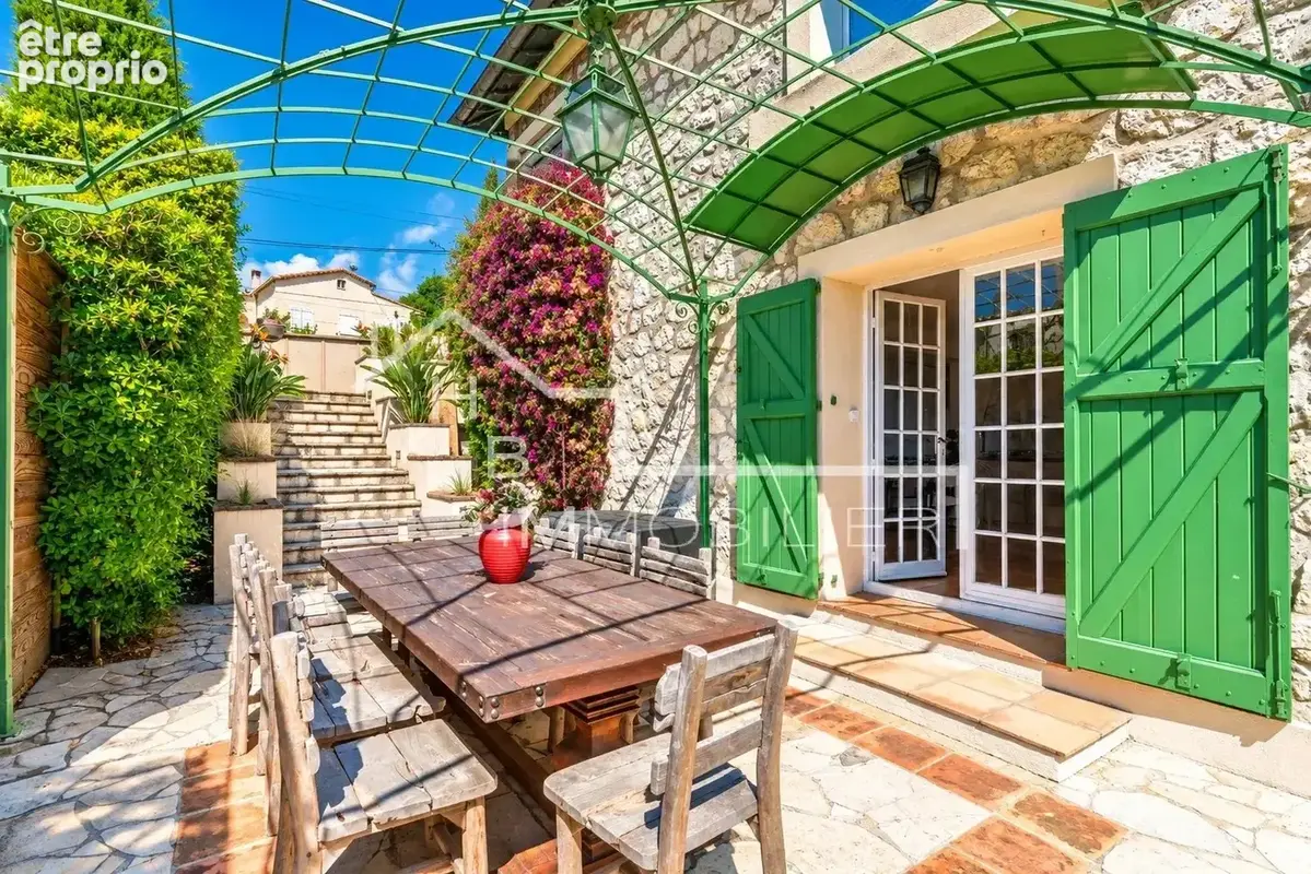 Maison 7 pièces 233 m² à vendre à Cagnes-Sur-Mer (06800) - photo 13