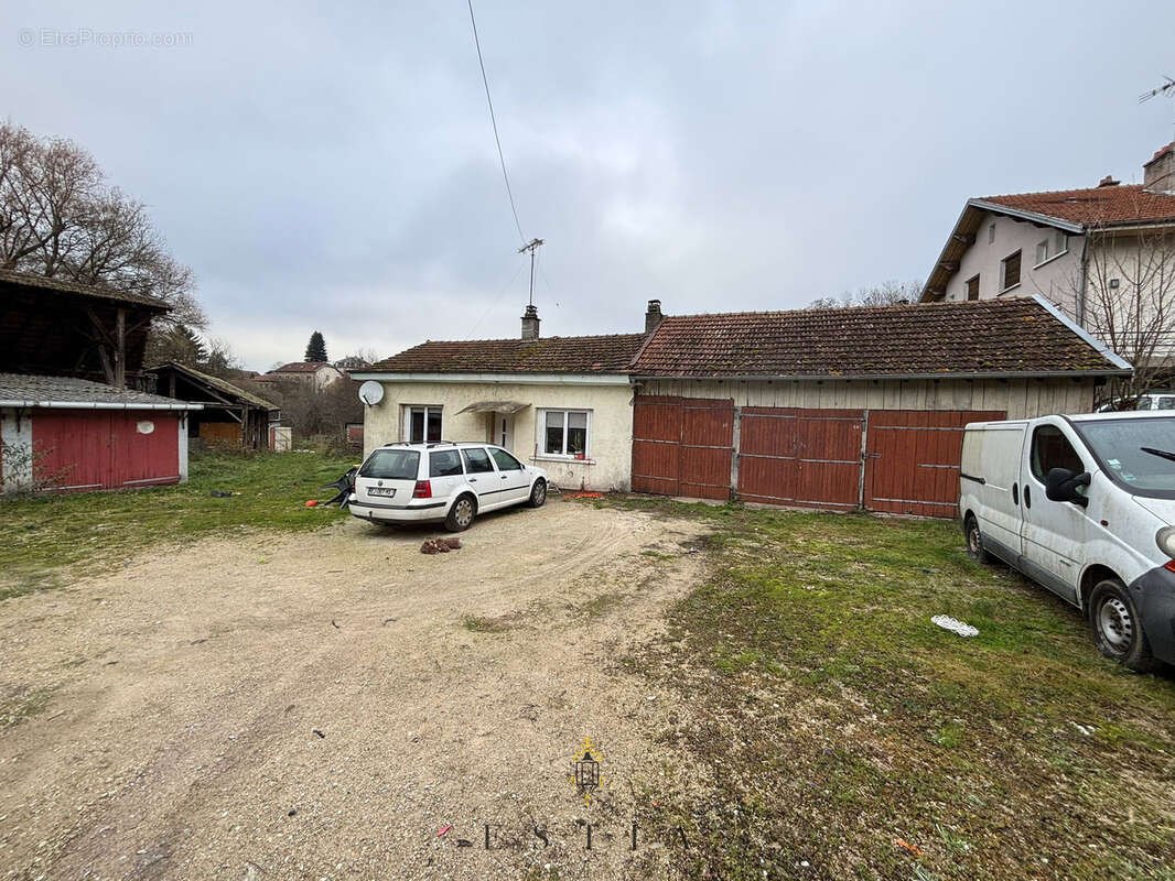Maison à DARNEY