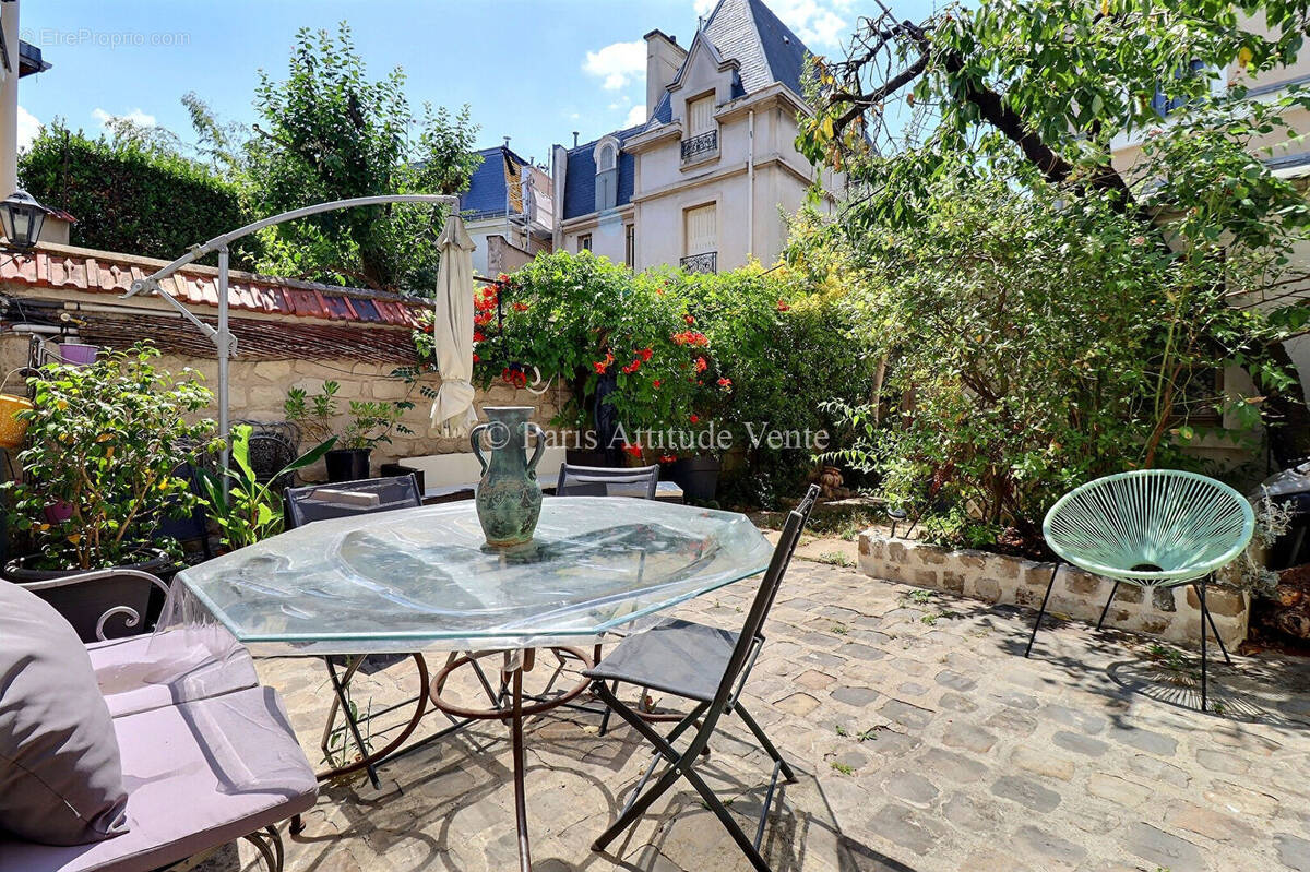 Maison à SAINT-MANDE