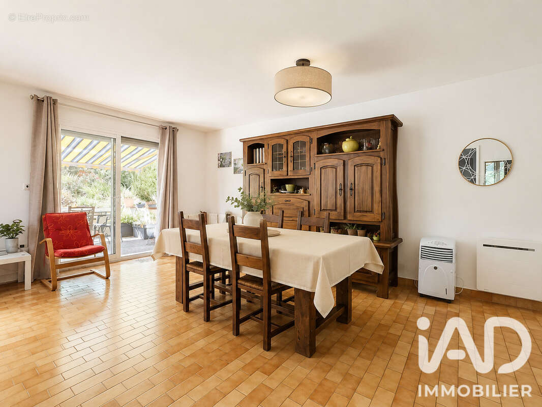 Maison 100 m² à Beynes  - photo 3