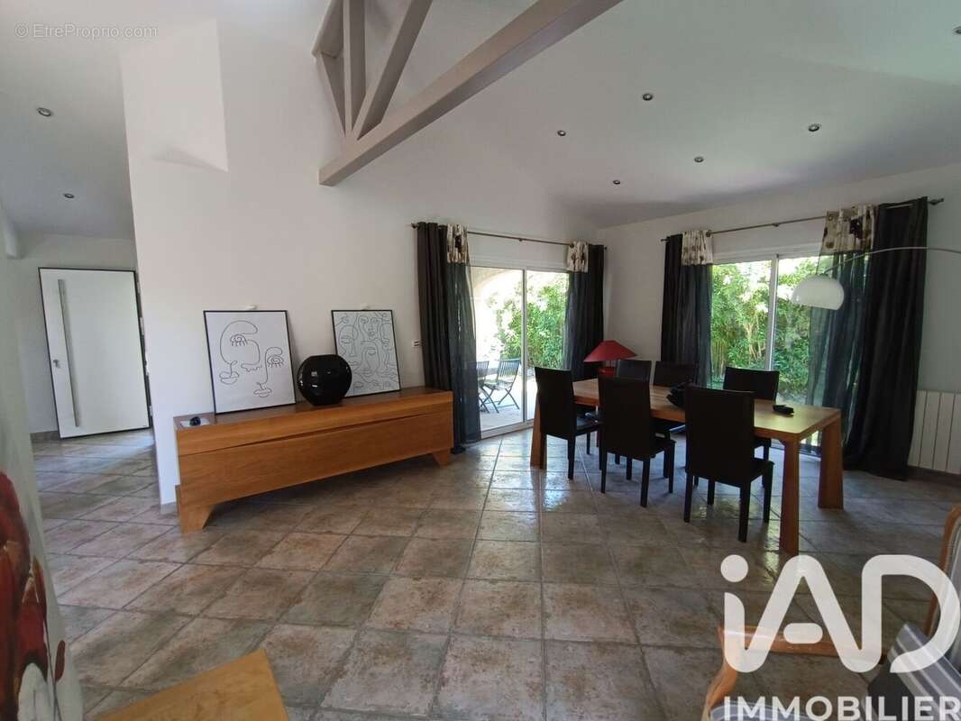 Maison 156 m² à Perpignan  - photo 4