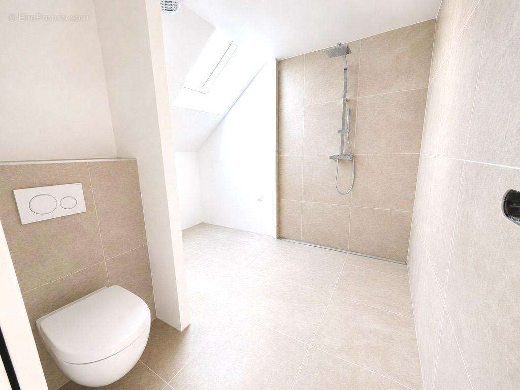 Appartement 42 m² à La Biolle  - photo 4