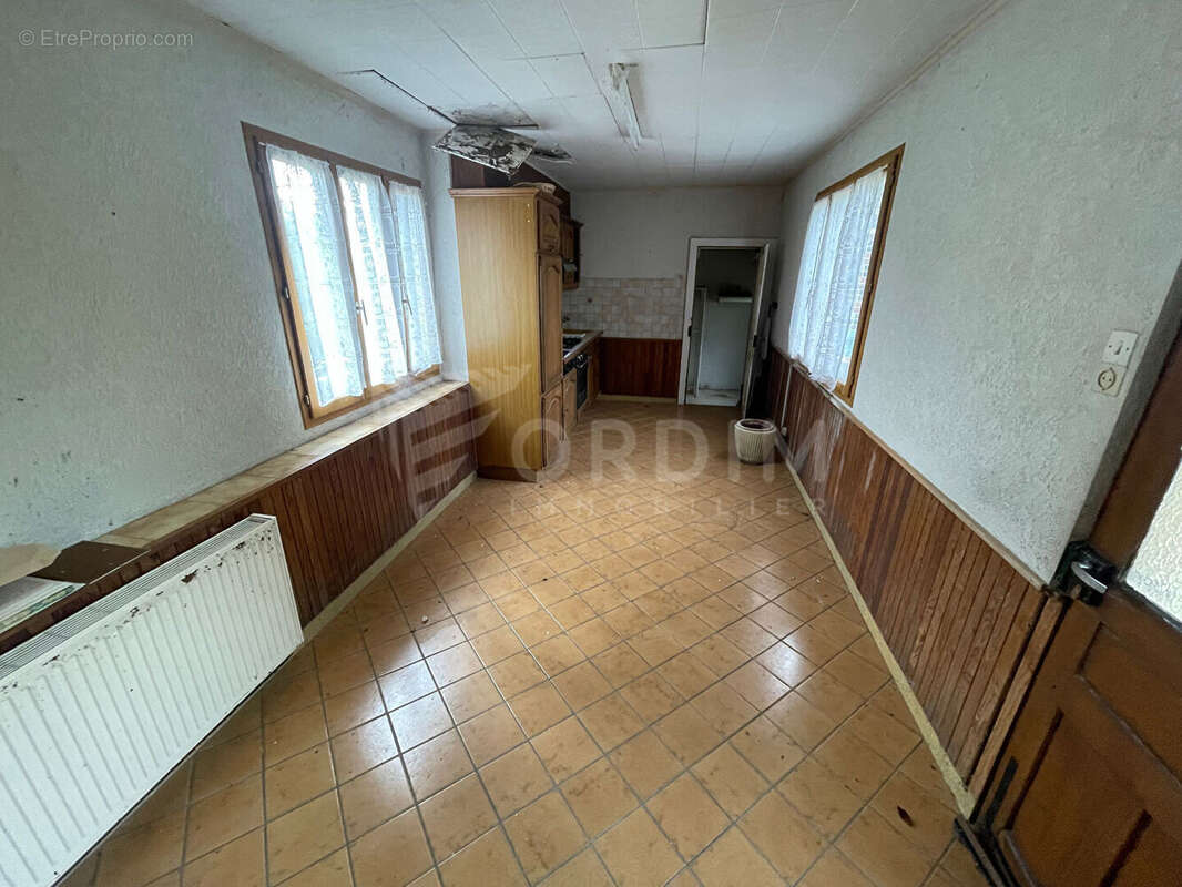 Maison à MERRY-LA-VALLEE