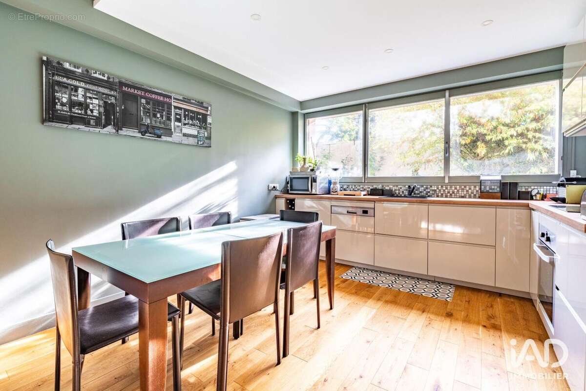 Photo 3 - Appartement à GARCHES