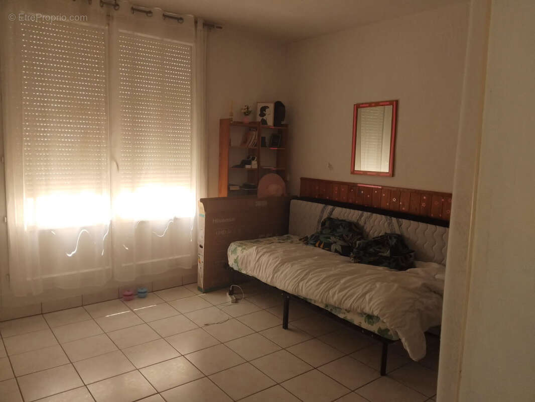 Special investisseur-appartement divise en 3 chambres - photo 5