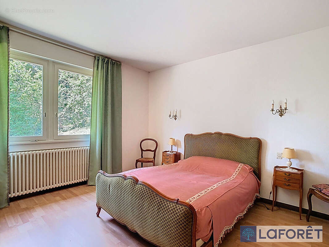 Maison Bourbonne-les-bains 4 pièce(s) 151,84 m2 - photo 9