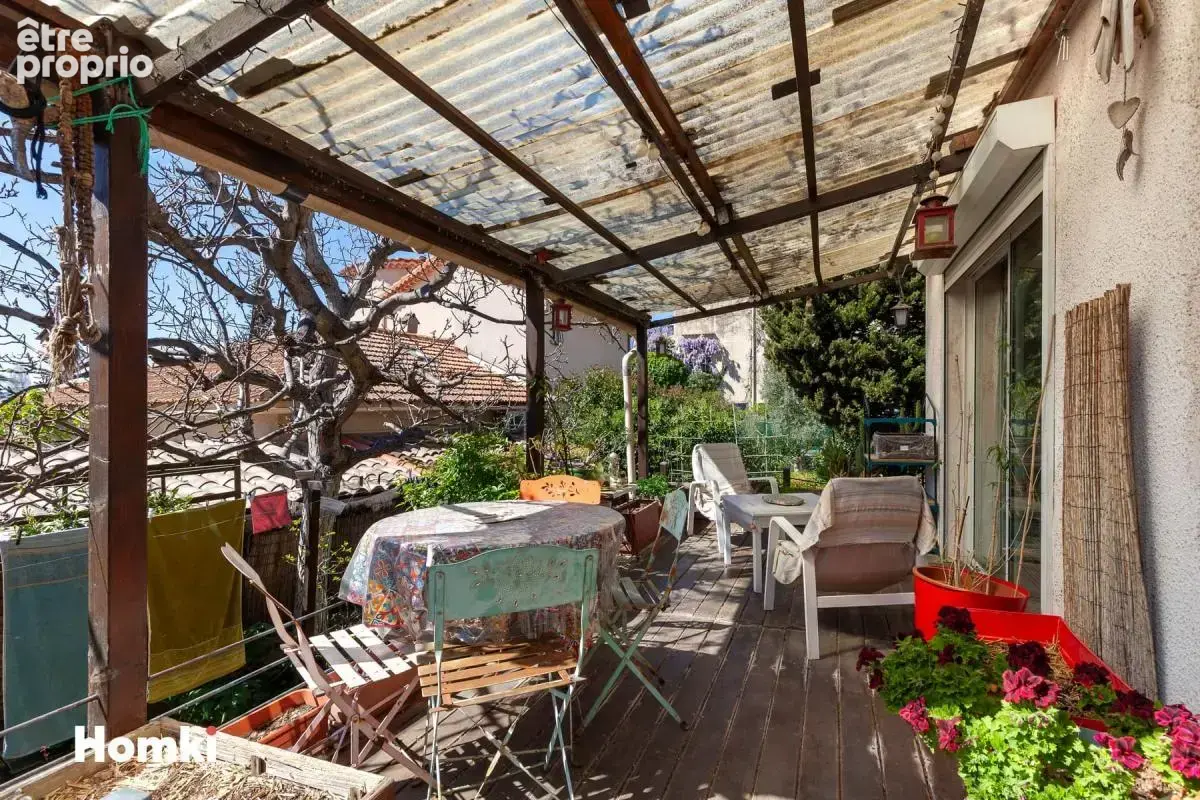 Beaumont bas de villa type 3 avec jardin et petites d2pendances - photo 5