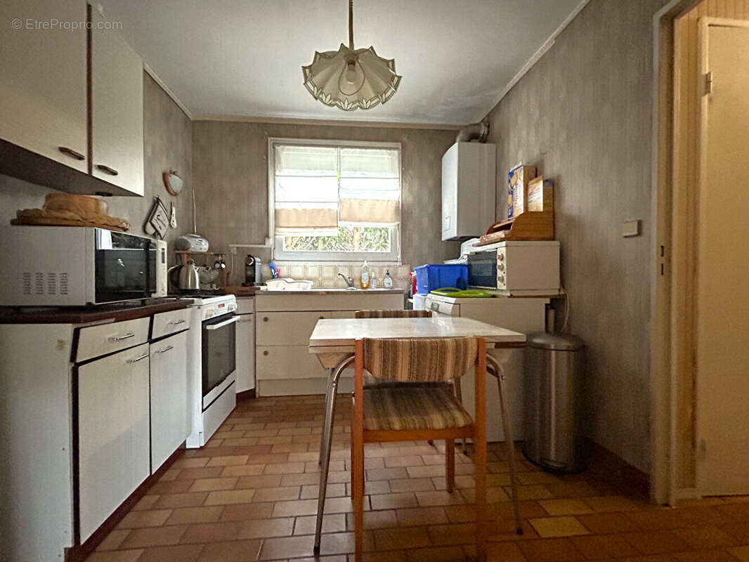 Maison à VERT-SAINT-DENIS