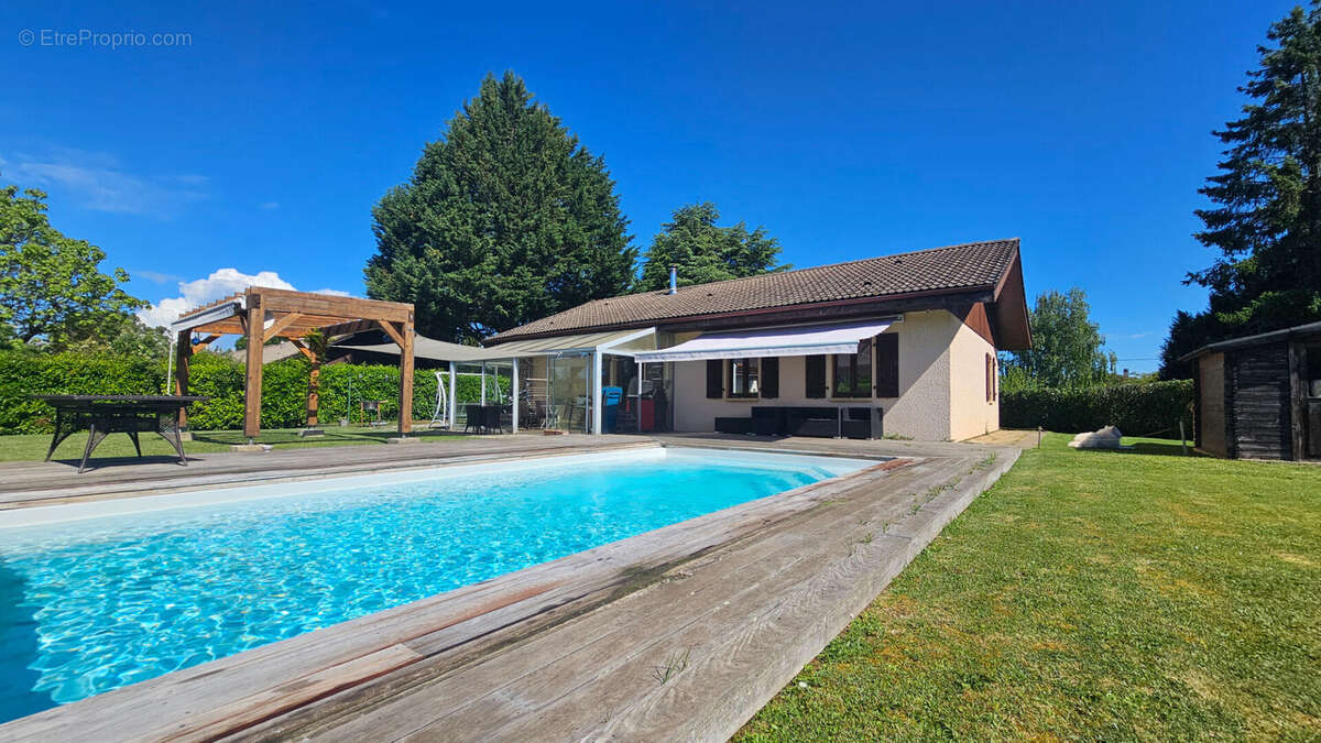 Maison à SCIEZ