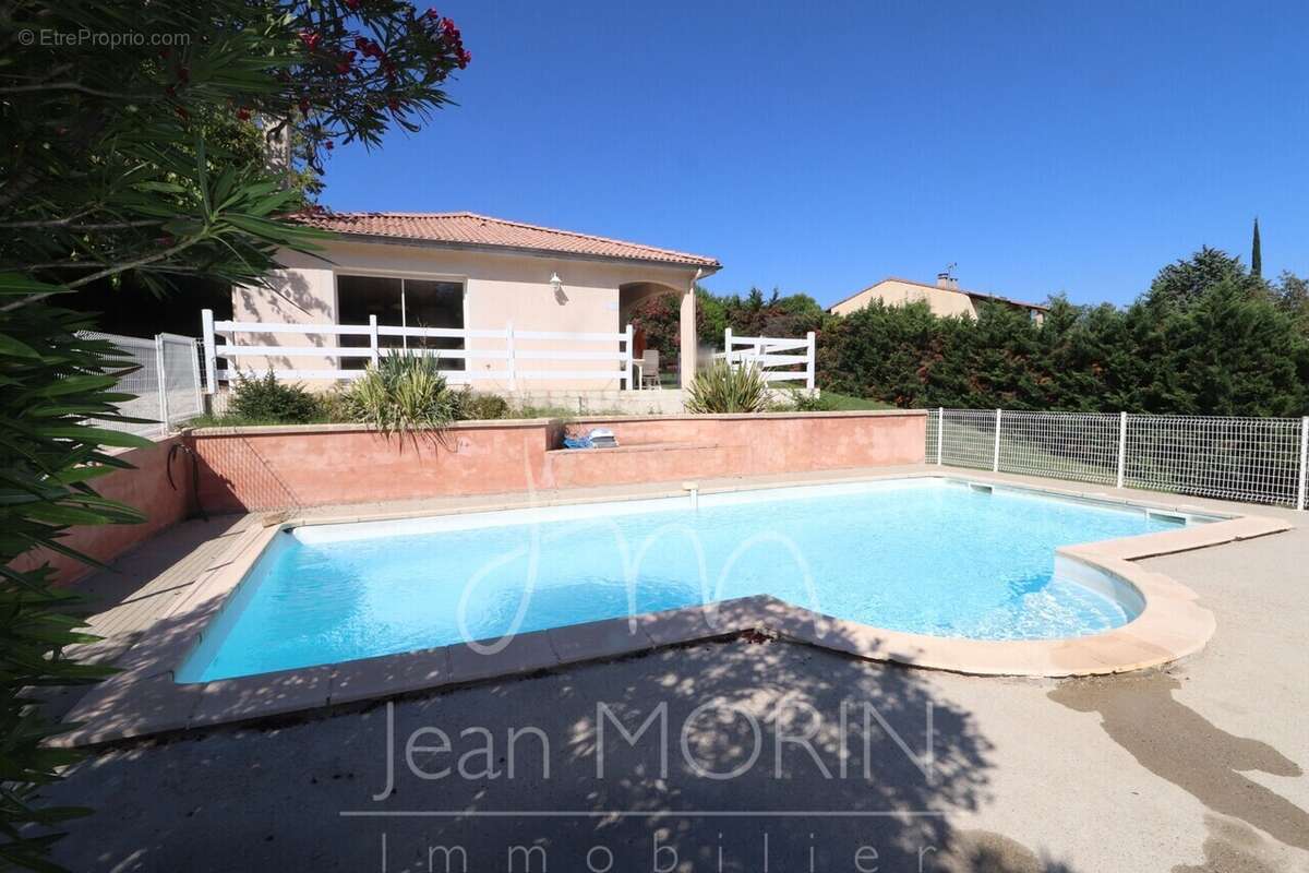 Maison à SAINT-JULIEN-EN-SAINT-ALBAN