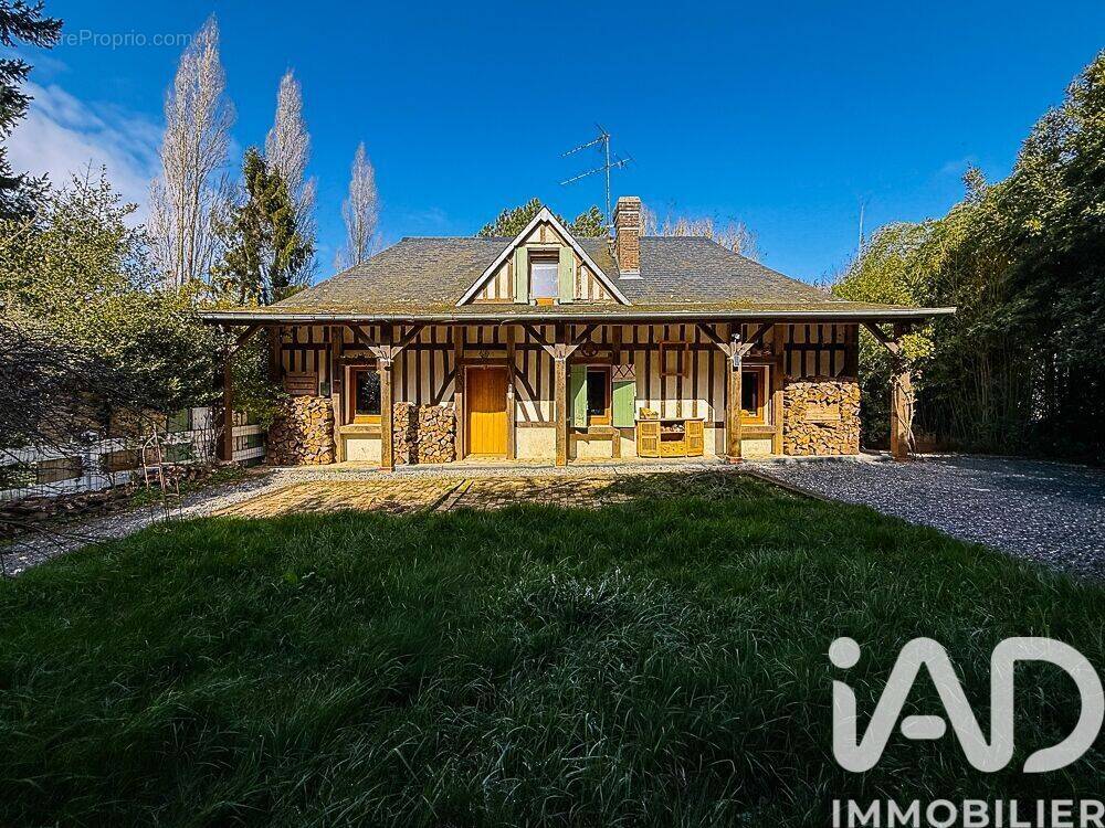 Photo 1 - Maison à FIQUEFLEUR-EQUAINVILLE
