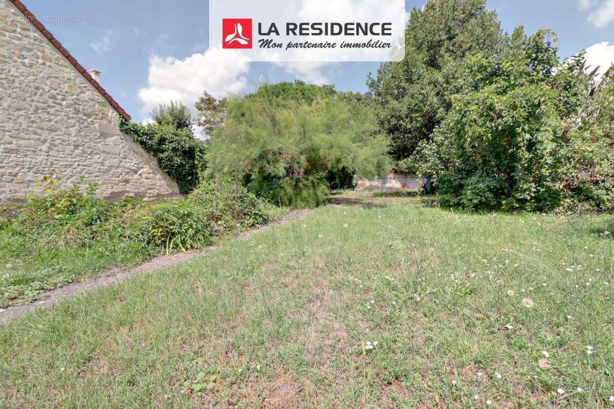 Maison à NEUVILLE-SUR-OISE