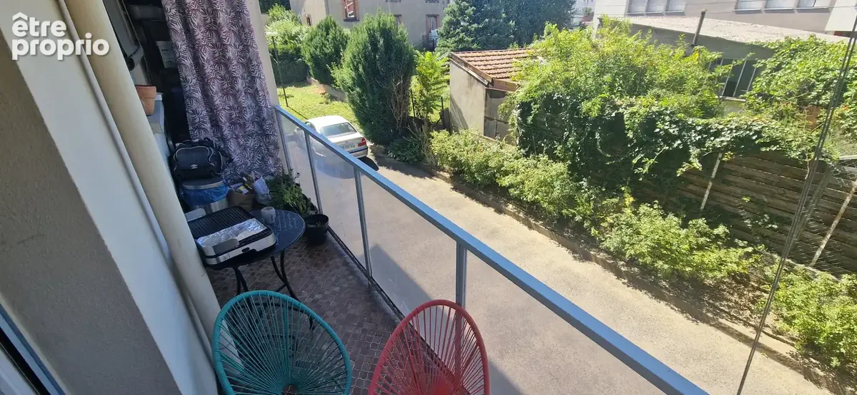Appartement T4 - Balcon - Cave et stationnement - photo 5
