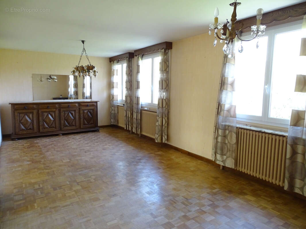 Maison à CHATILLON-SUR-SEINE