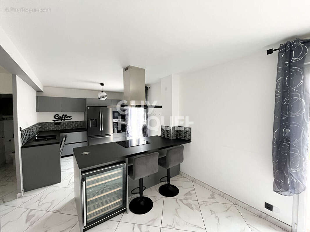 Maison à SAINT-SYLVAIN