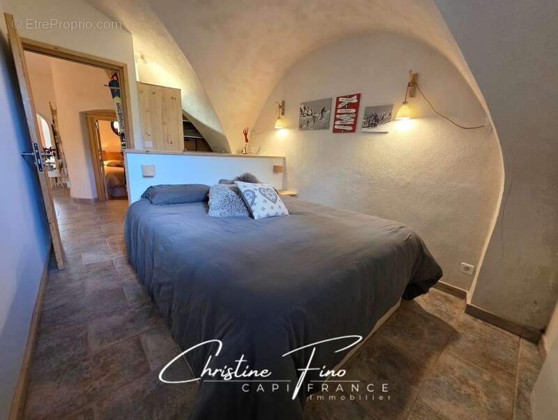 Appartement à LE MONETIER-LES-BAINS