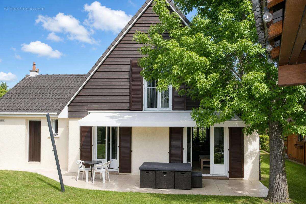 Maison à SAINT-FARGEAU-PONTHIERRY