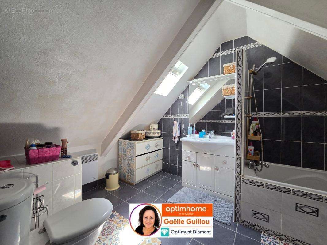 MORLAIX : Charmante maison en pierre de 3 chambres, jardin clos, vie de plain pied - photo 9