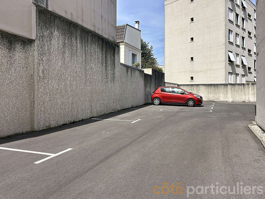 Appartement Saint Maur Des Fosses 2 pièce(s) 47.90 m2 - photo 12