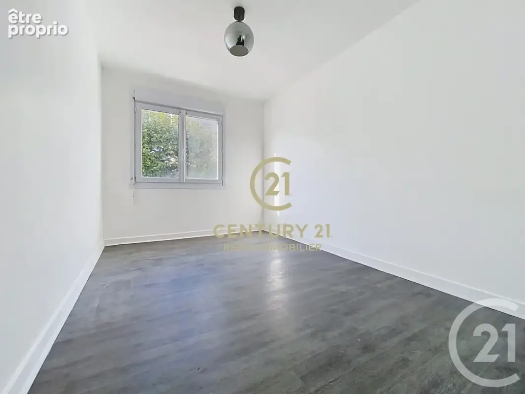 Appartement 3 pièces 59 m² à vendre à Rennes (35200) - photo 7