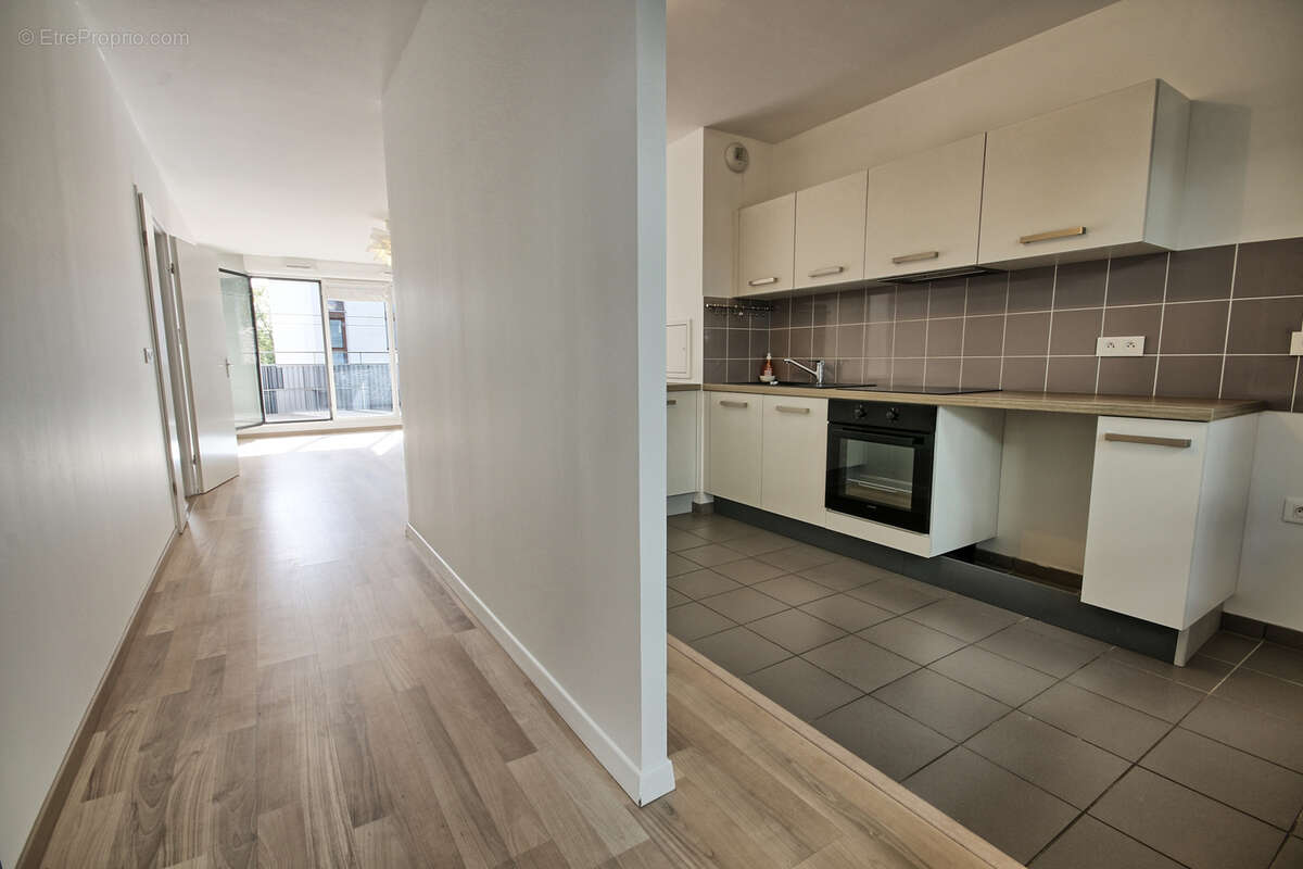 Appartement à BORDEAUX