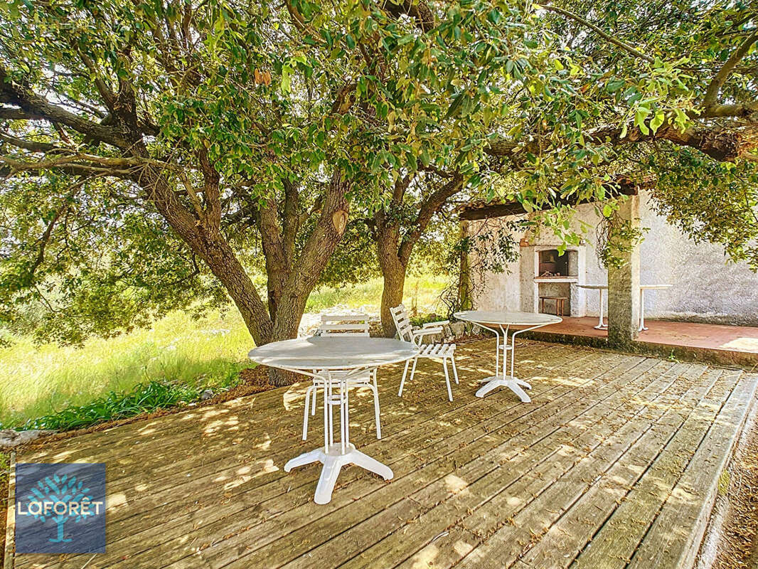 Maison à ROQUEFORT-LES-PINS