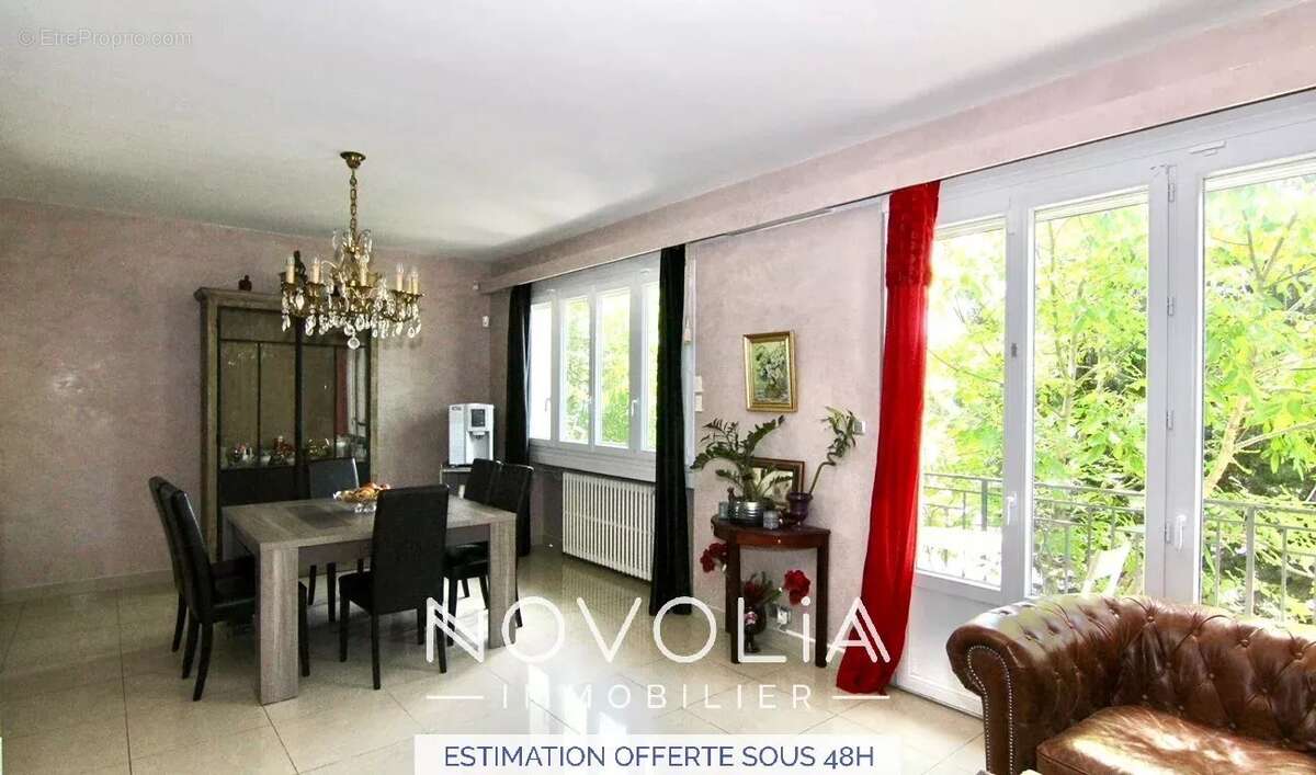 Appartement à VENISSIEUX