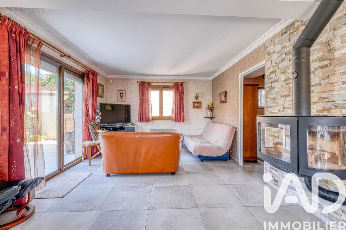 Photo 4 - Maison à MONTEVRAIN