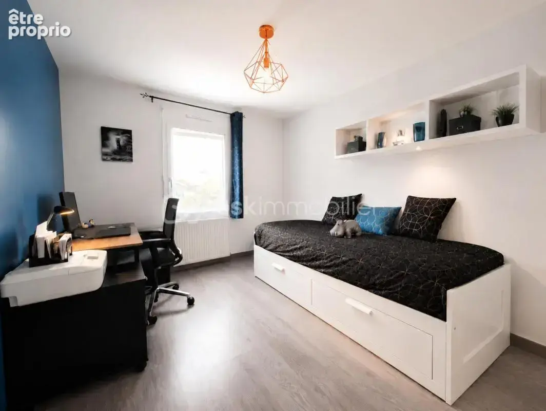 Maison T4 au calme en parfait état - photo 10