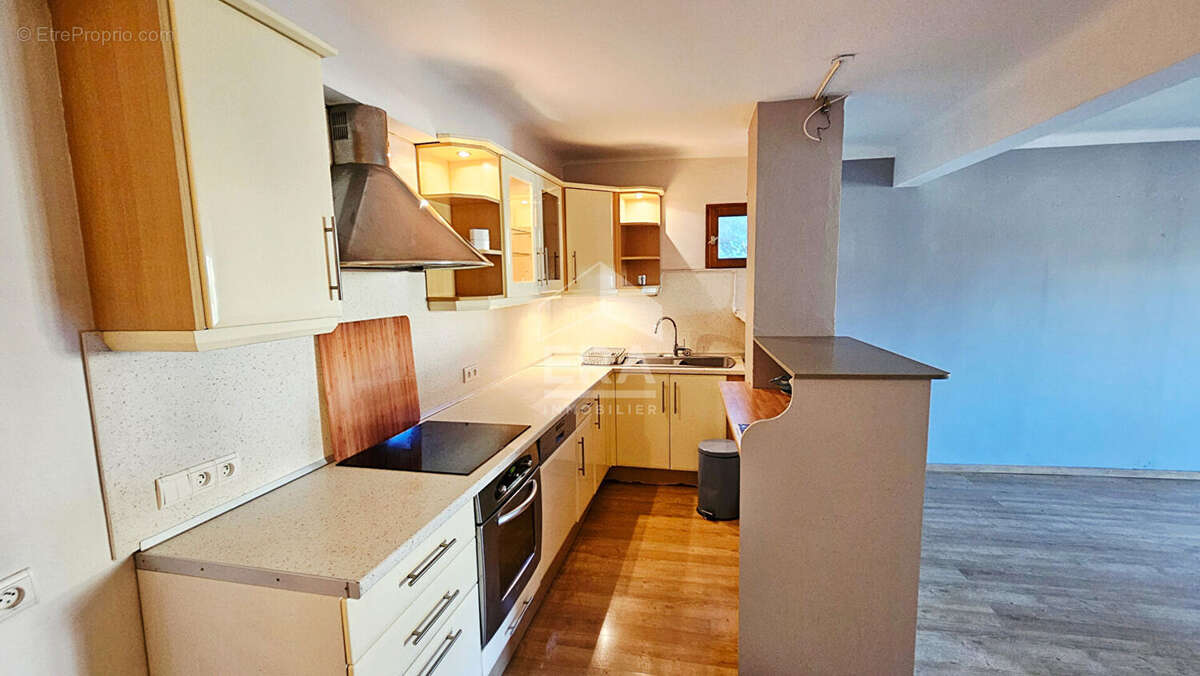 Appartement à VENCE