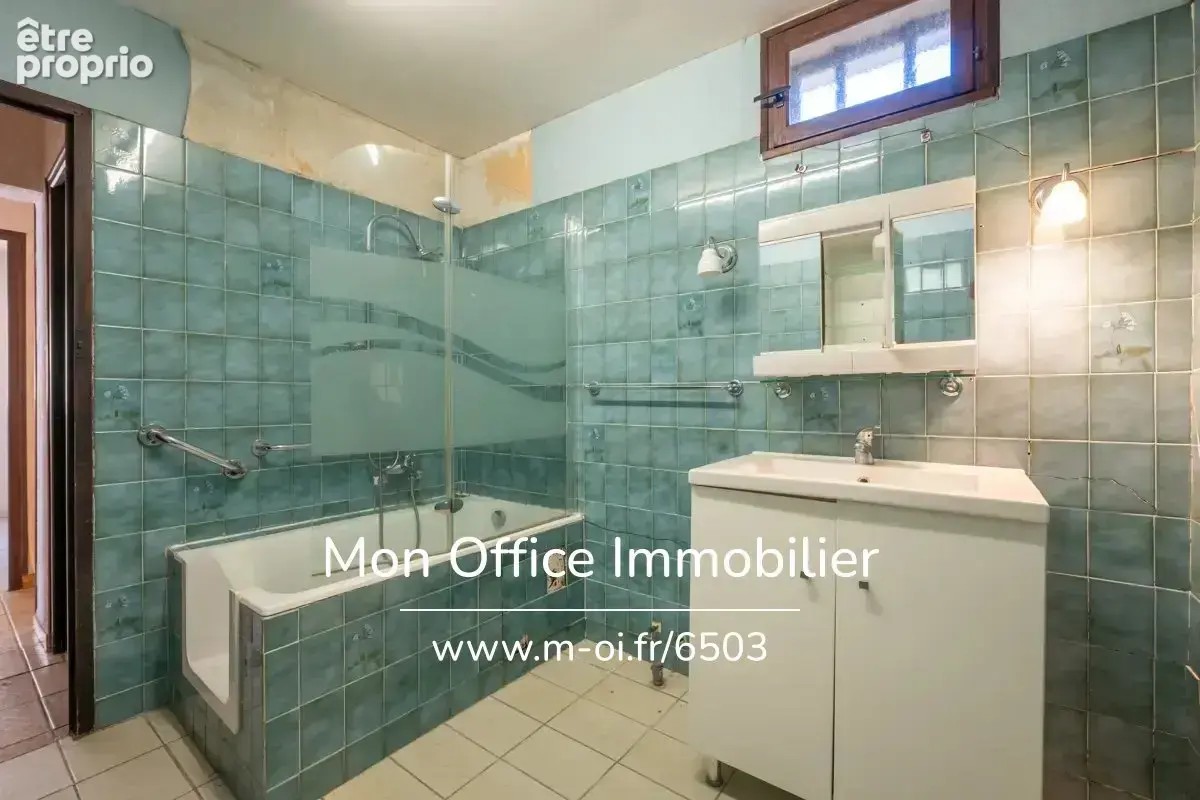 Référence : 6503-JDO. - Éguilles – Propriété à réinventer sur 2 500 m² de terrain avec piscine ! - photo 10