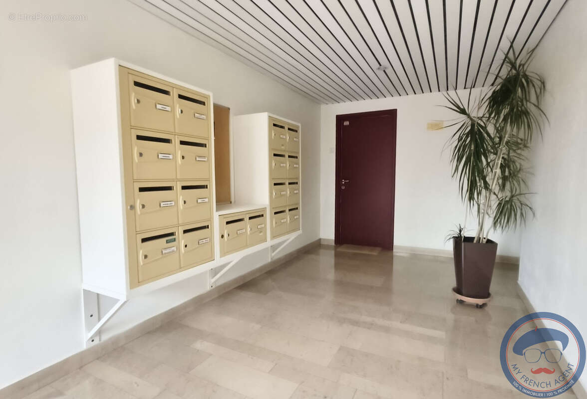 Appartement 4 pièces - 84m2 à TOURS  * Jardin Jean de Ockghem * - photo 9