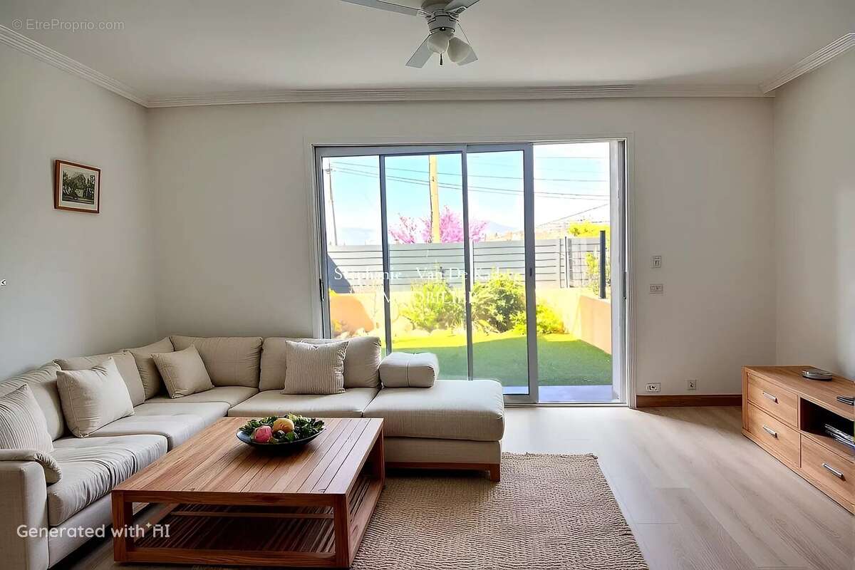 Appartement à SAINT-RAPHAEL