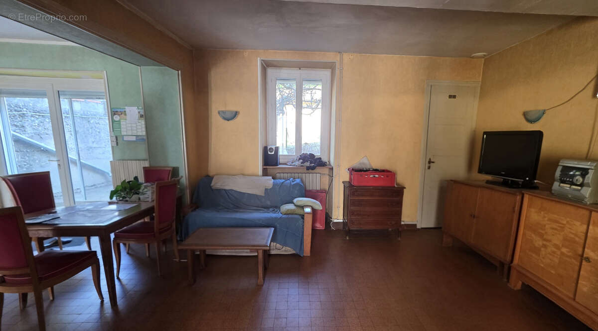 Maison à ARTAS