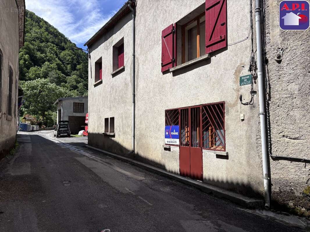 Maison à MERIAL