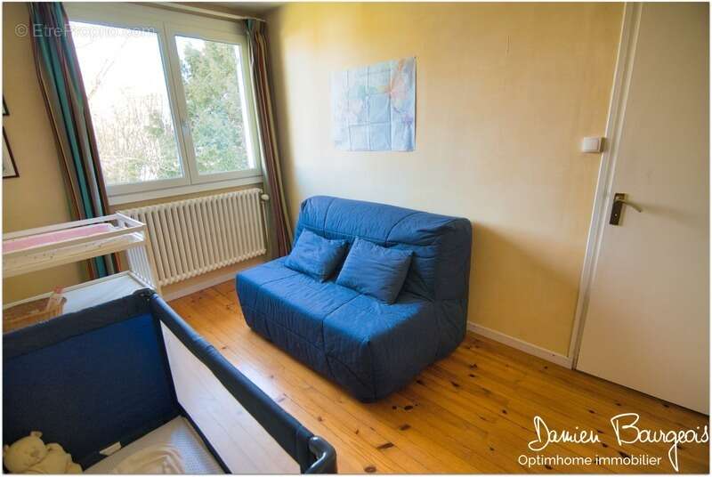 Maison à SAINT-GENIS-POUILLY