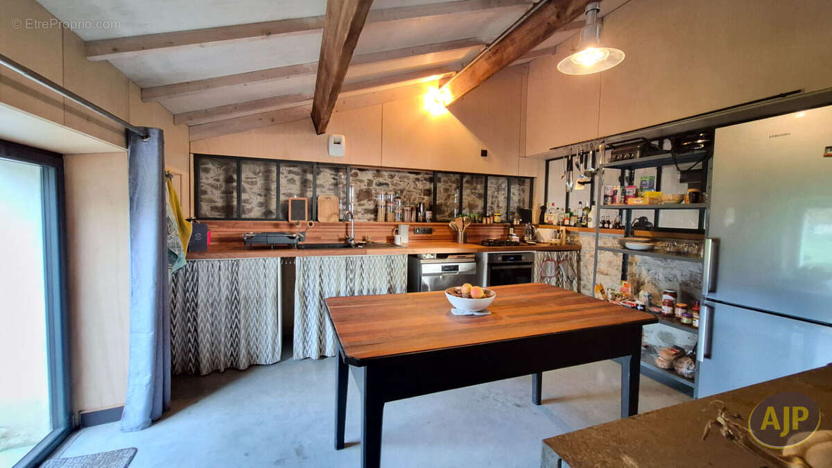 Maison à SAINT-PHILBERT-DE-GRAND-LIEU