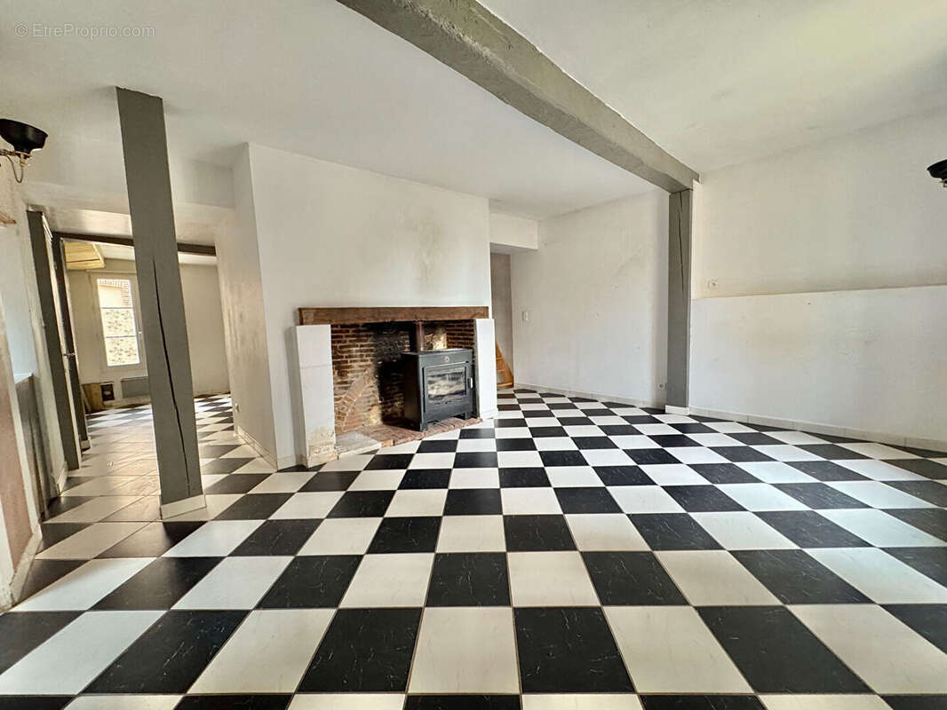 En exclusivité, maison en plein centre ville de verneuil sur avre - photo 6