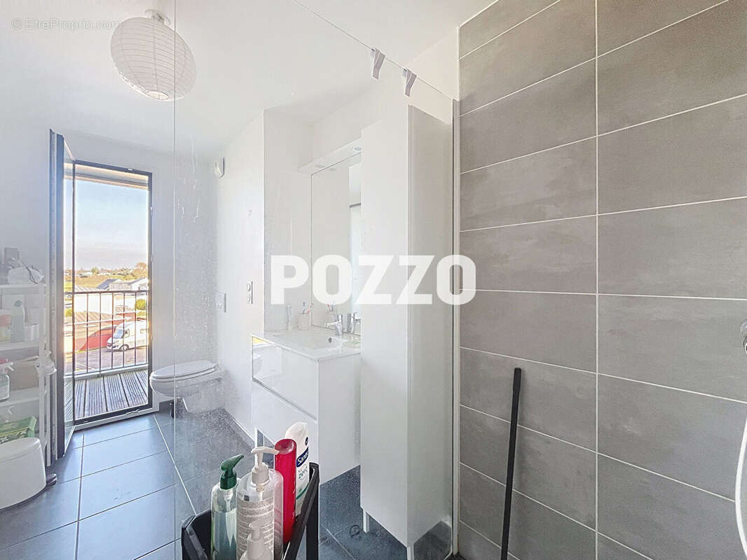 Appartement à SAINT-PAIR-SUR-MER