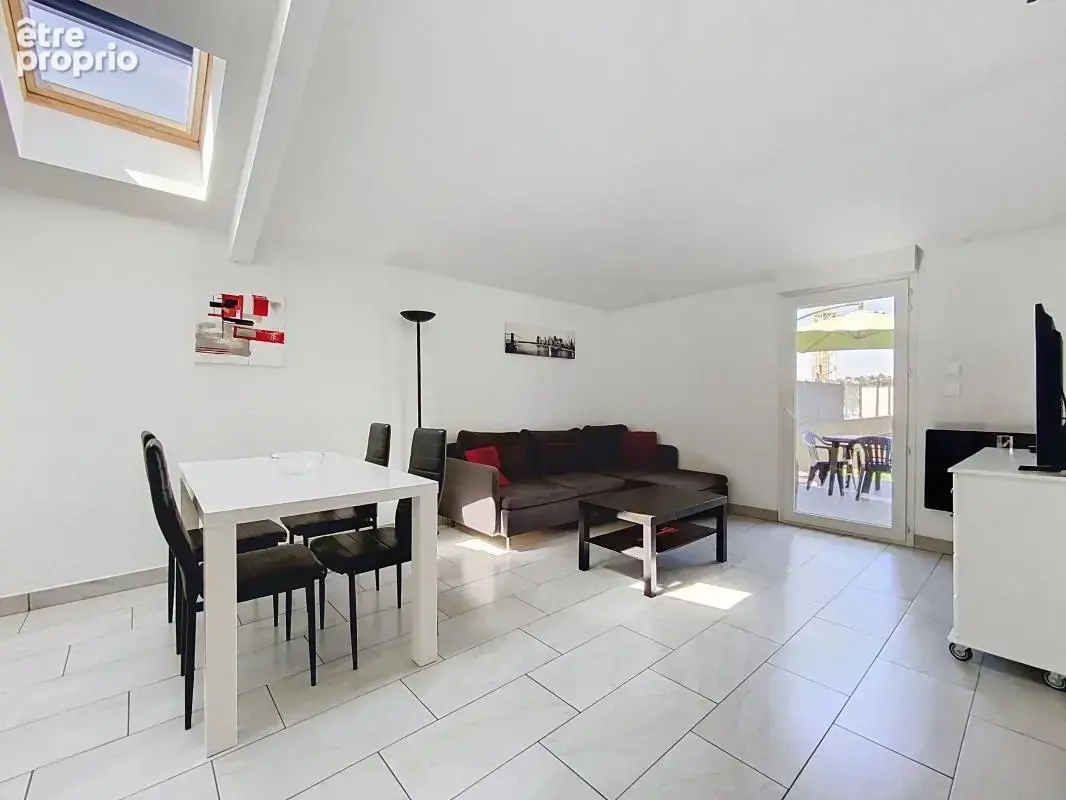 Maison - 2 Chambres - Jardin - Terrasse - 1 Place de parking - photo 6