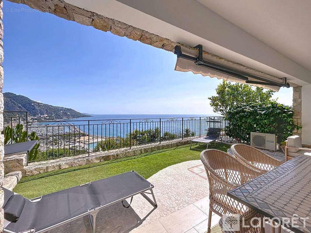 Appartement à MENTON