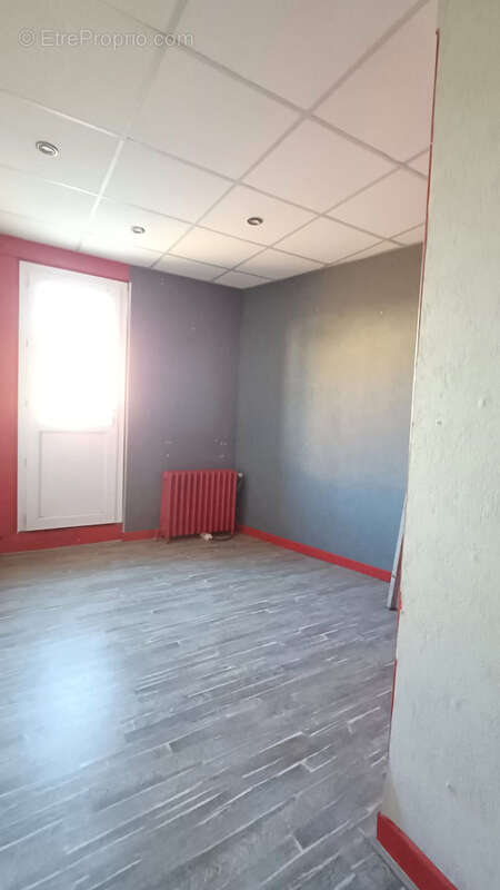 Appartement à SAINT-YORRE