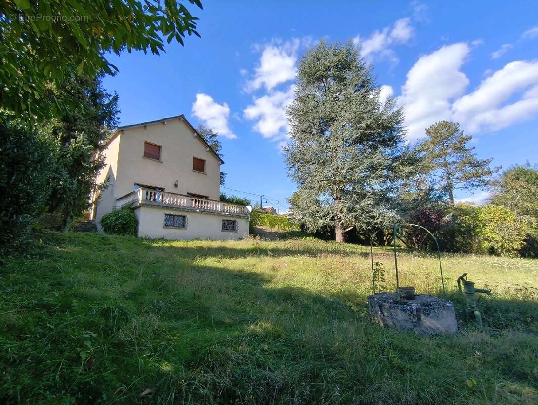 Maison à NESLES-LA-VALLEE