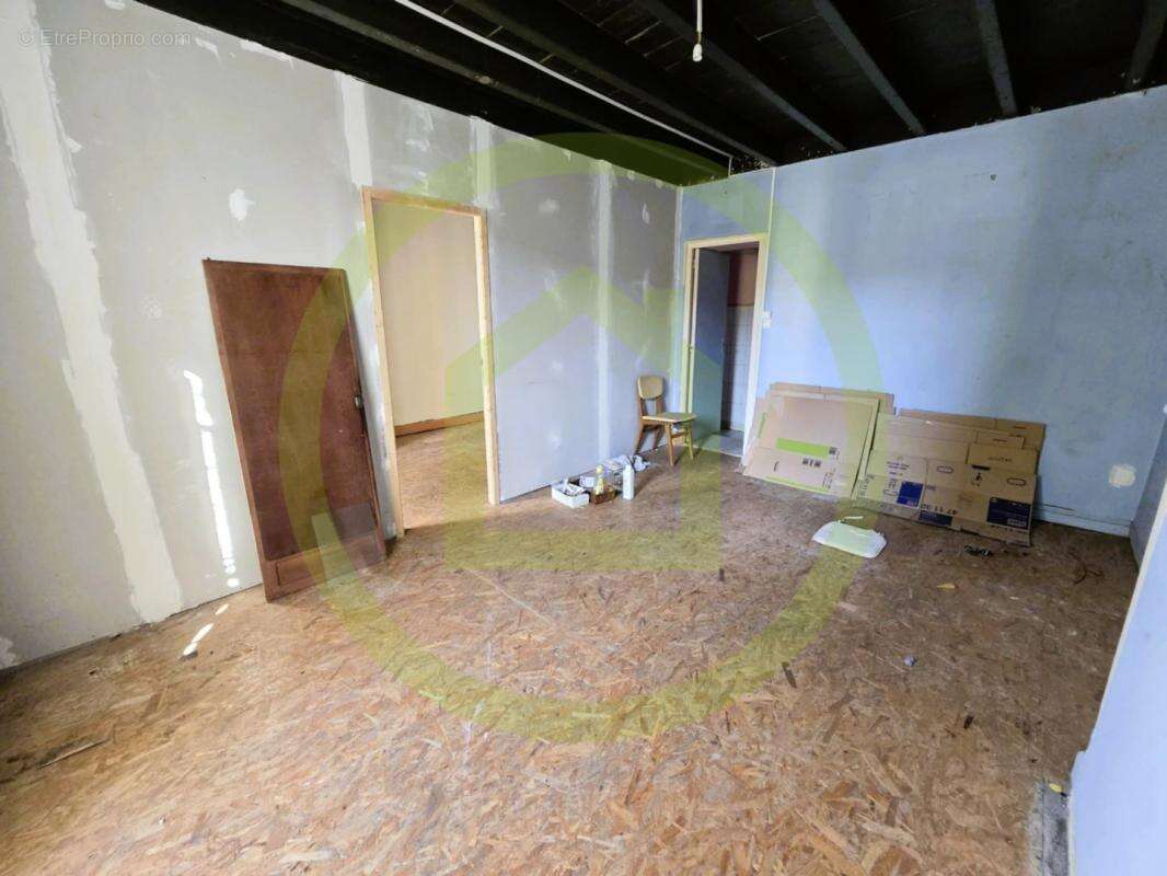 Maison 90 m² à Mosnac  - photo 14