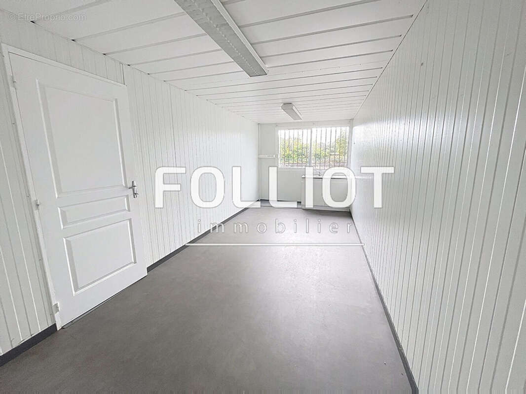 Commerce à CARENTAN