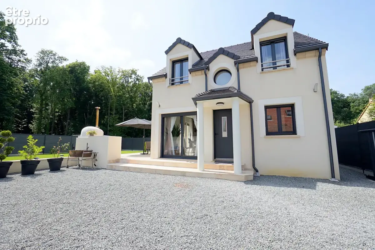 Maison à EPONE