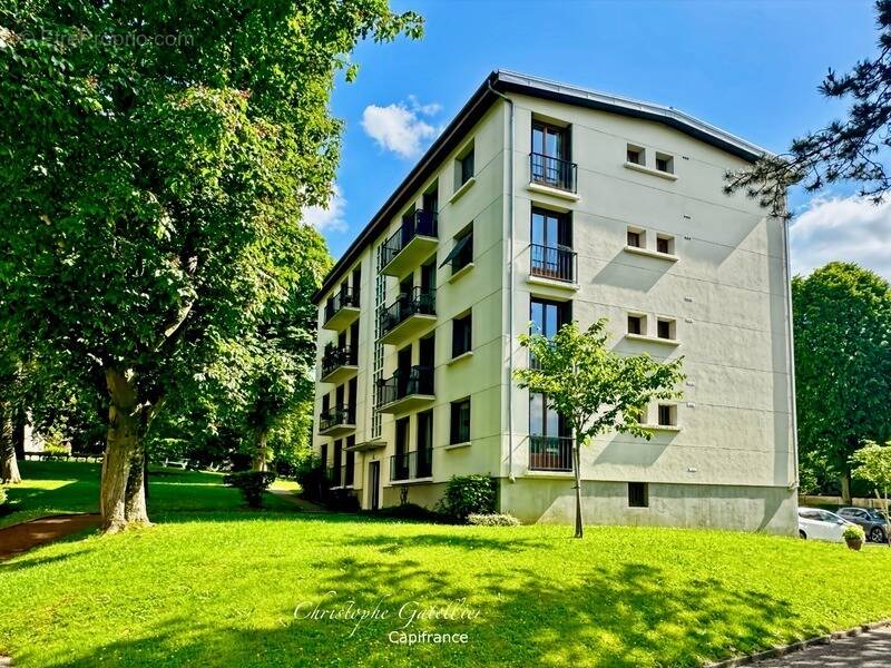 Appartement à MEUDON