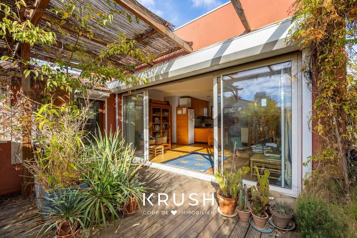 Commerce à MARSEILLE-4E